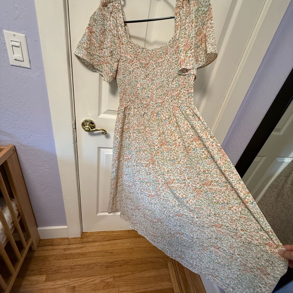 Floral Smocked Midi Maternity Dress - Picture 5 of 5